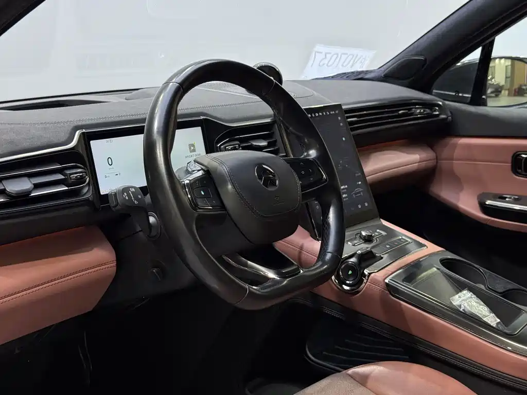 NIO EC6 — миниатюра 11