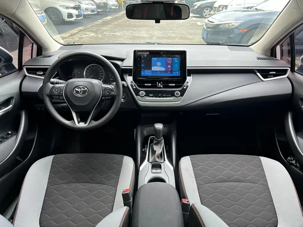 Toyota Corolla — миниатюра 6