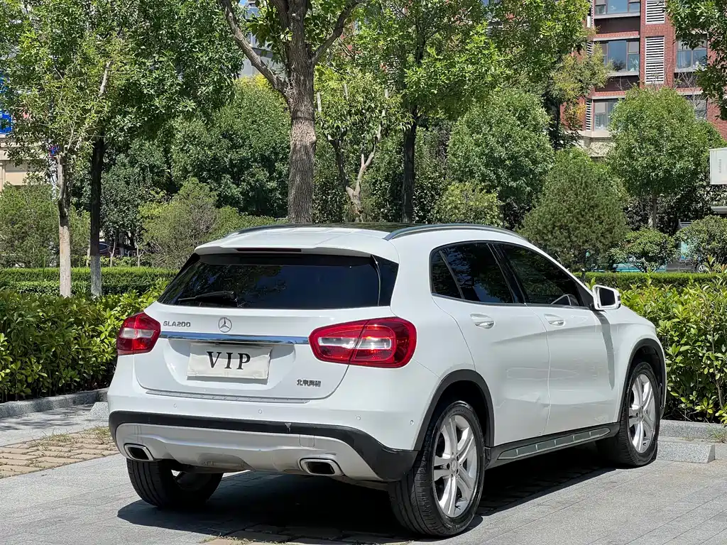 Mercedes-Benz GLA — миниатюра 4