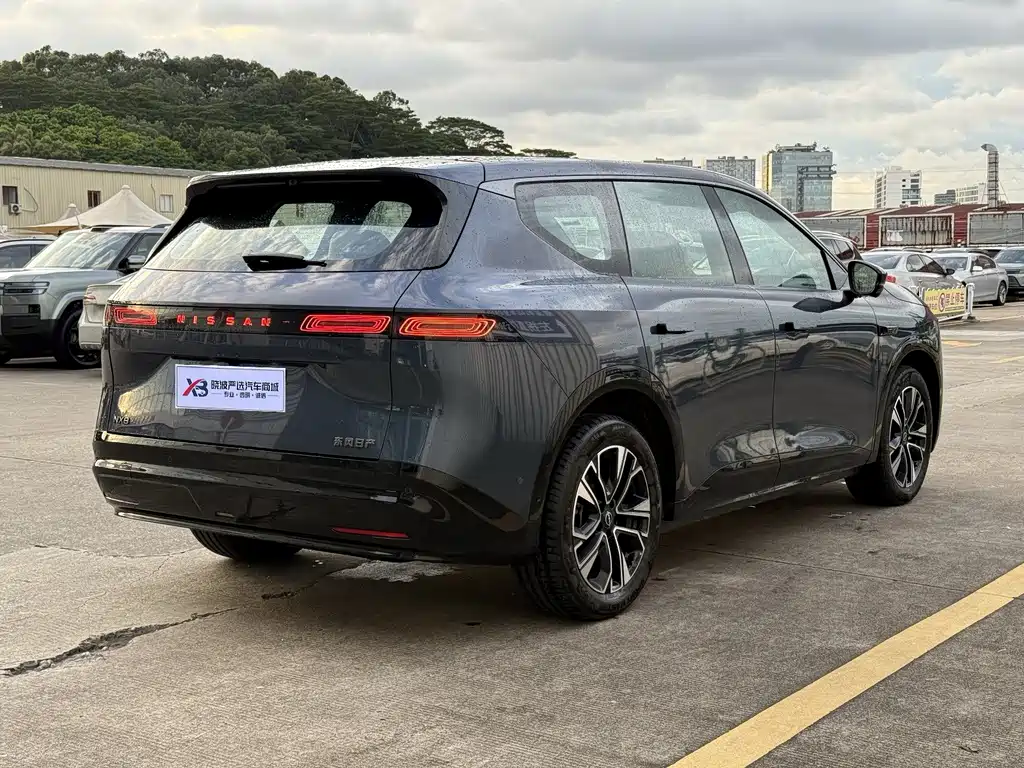 Nissan 日产NX8 — миниатюра 10
