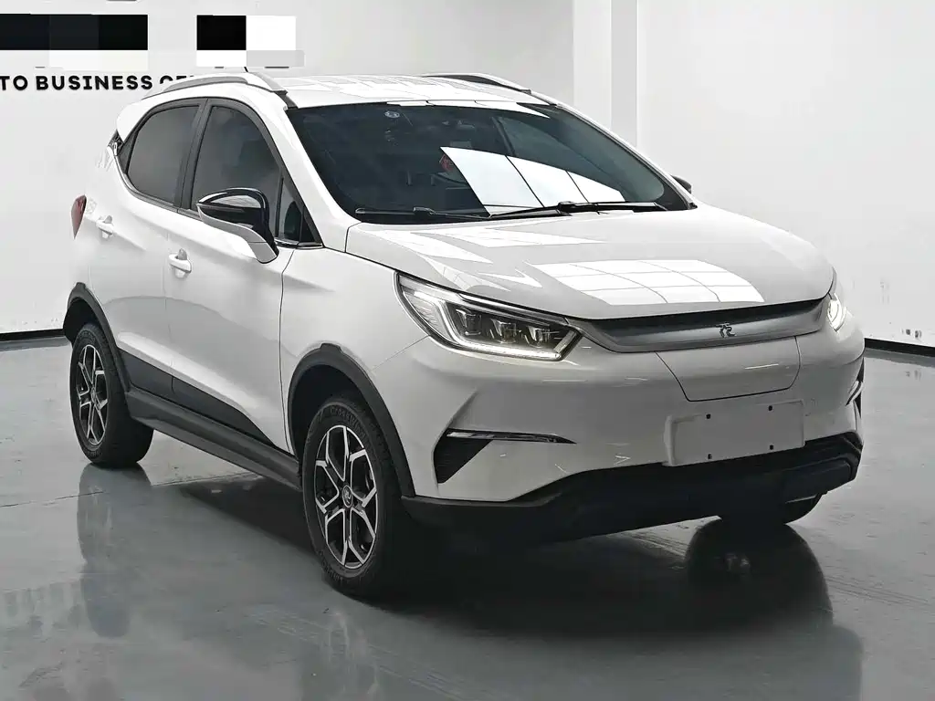 BYD Yuan Pro - фото 6