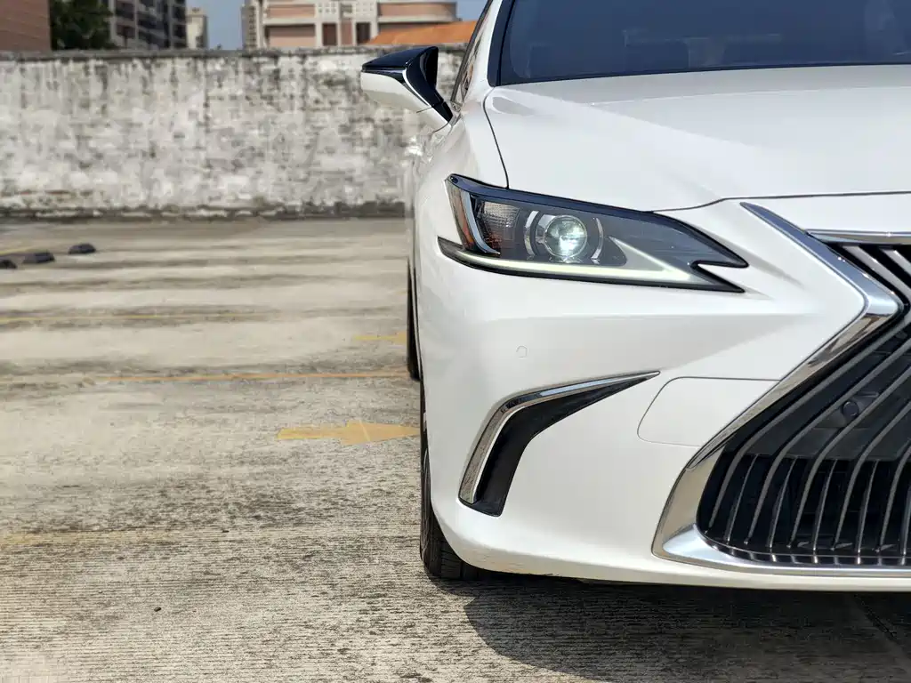 Lexus ES — фотографии объявления, Фото 5