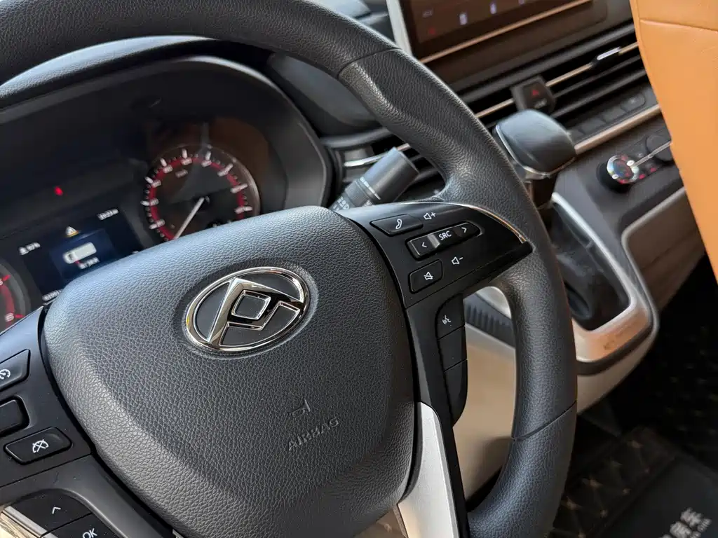 MAXUS V90 RV — миниатюра 10