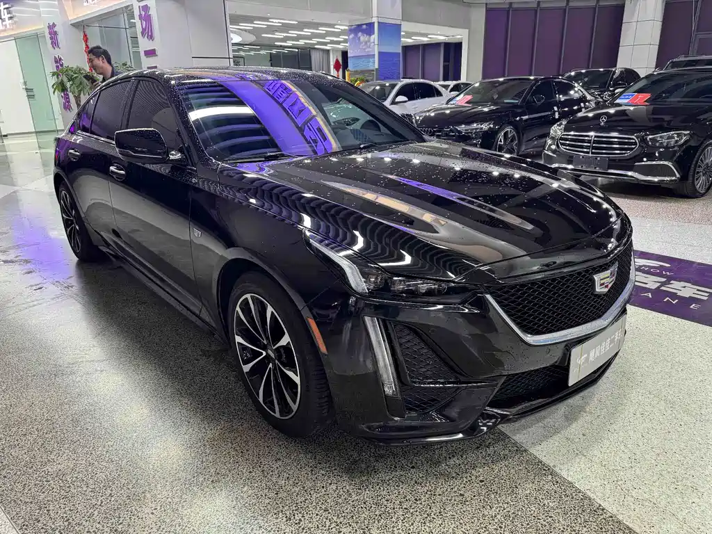 Cadillac CT5 — миниатюра 10