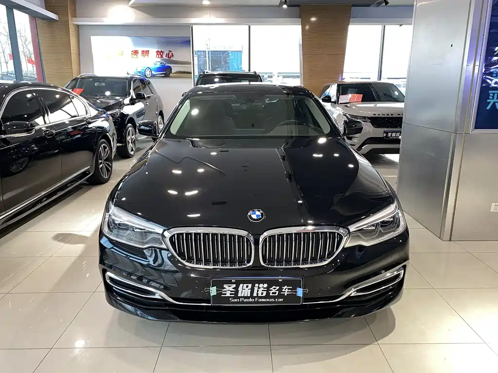 BMW 5 SERIES