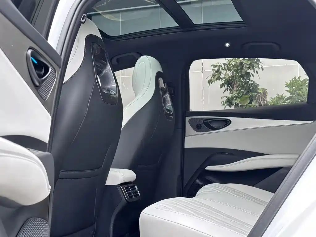 BYD Seal 06 — миниатюра 8