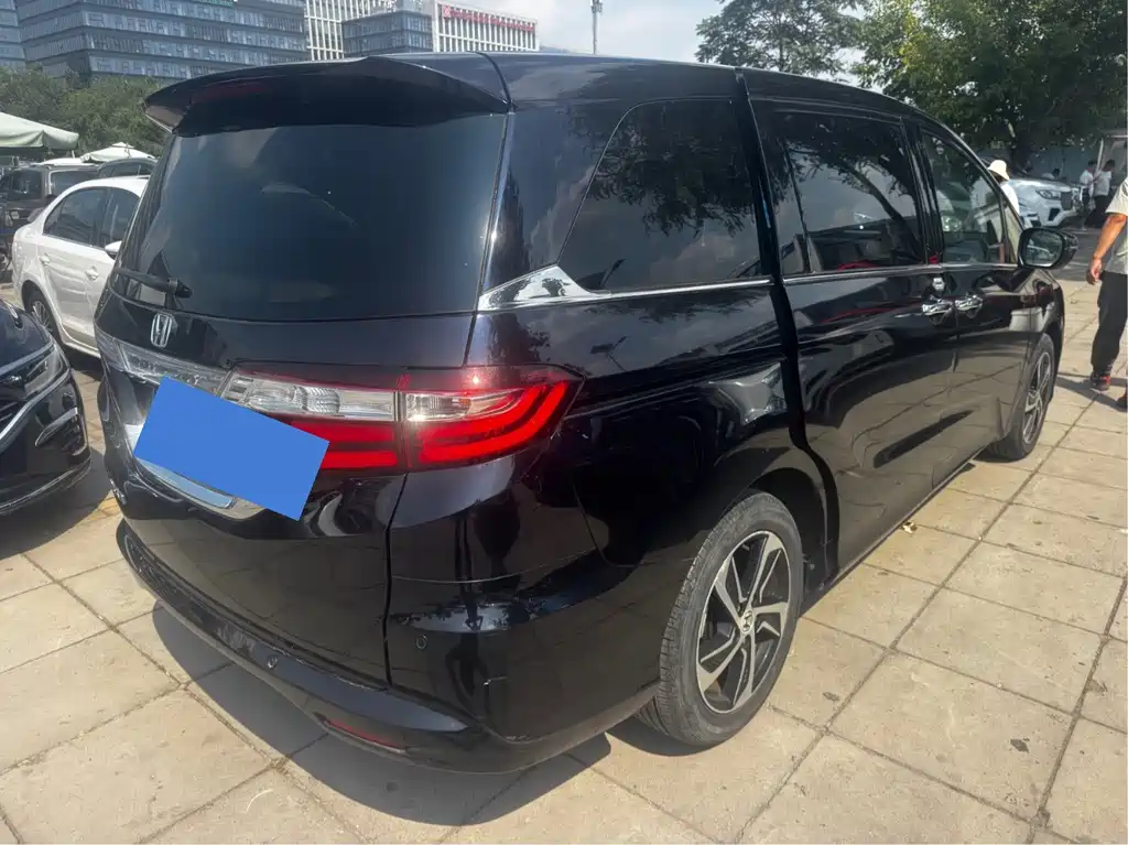 Honda Odyssey — миниатюра 18