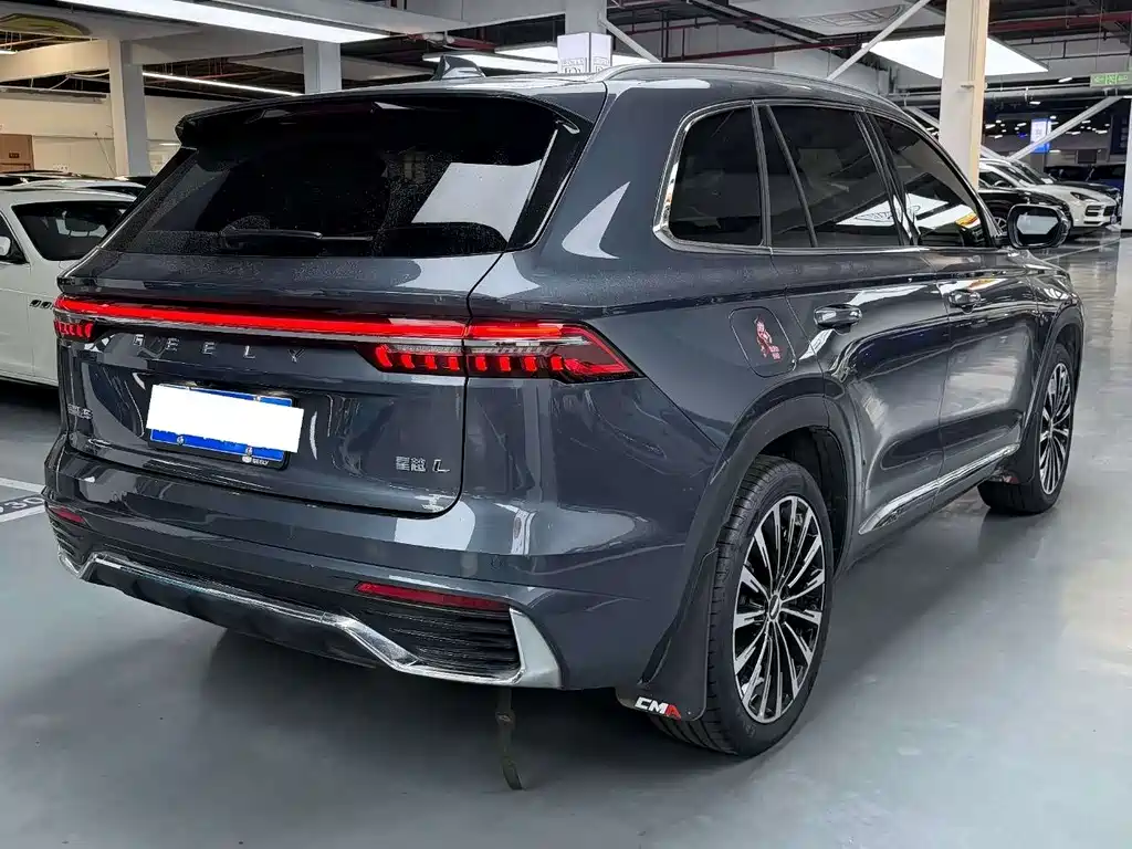 Geely Xingyue L — миниатюра 11