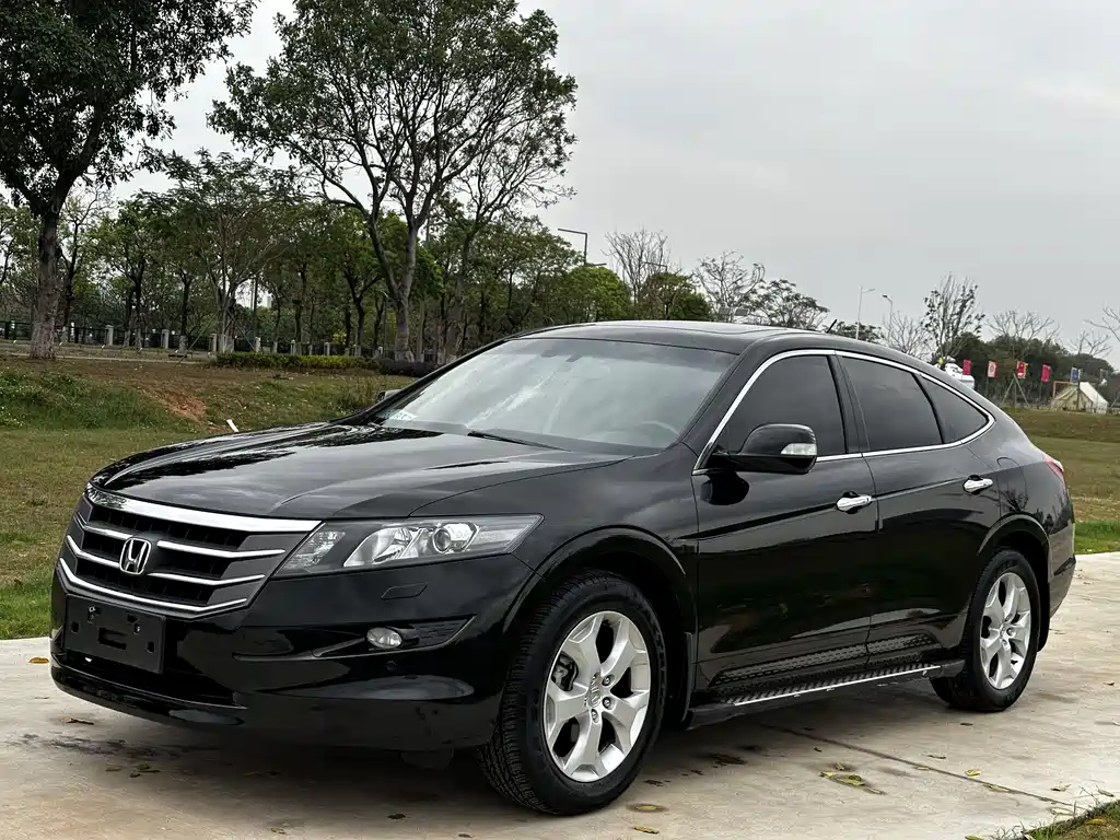 Honda Crosstour 2012