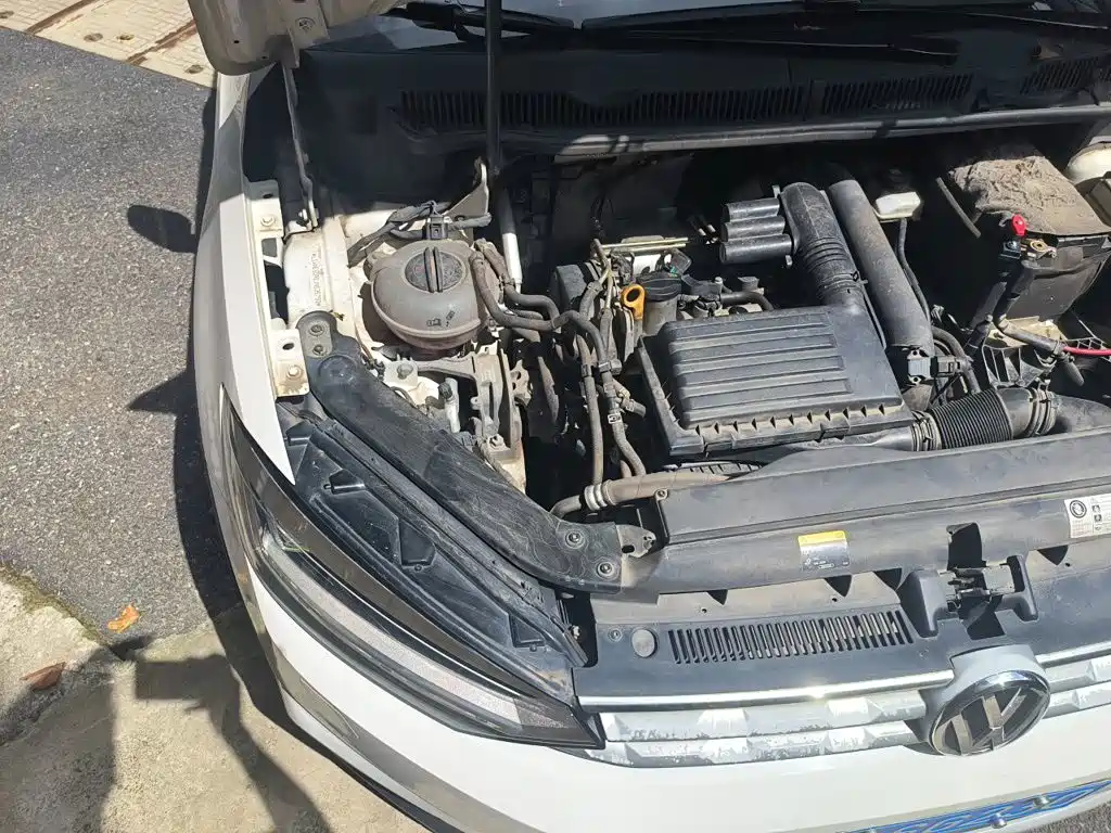 Volkswagen Touran — миниатюра 21
