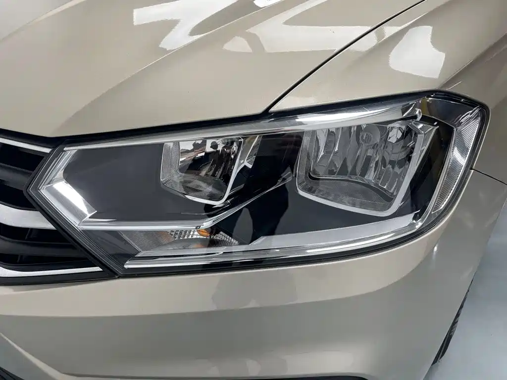 Volkswagen Bora — миниатюра 18