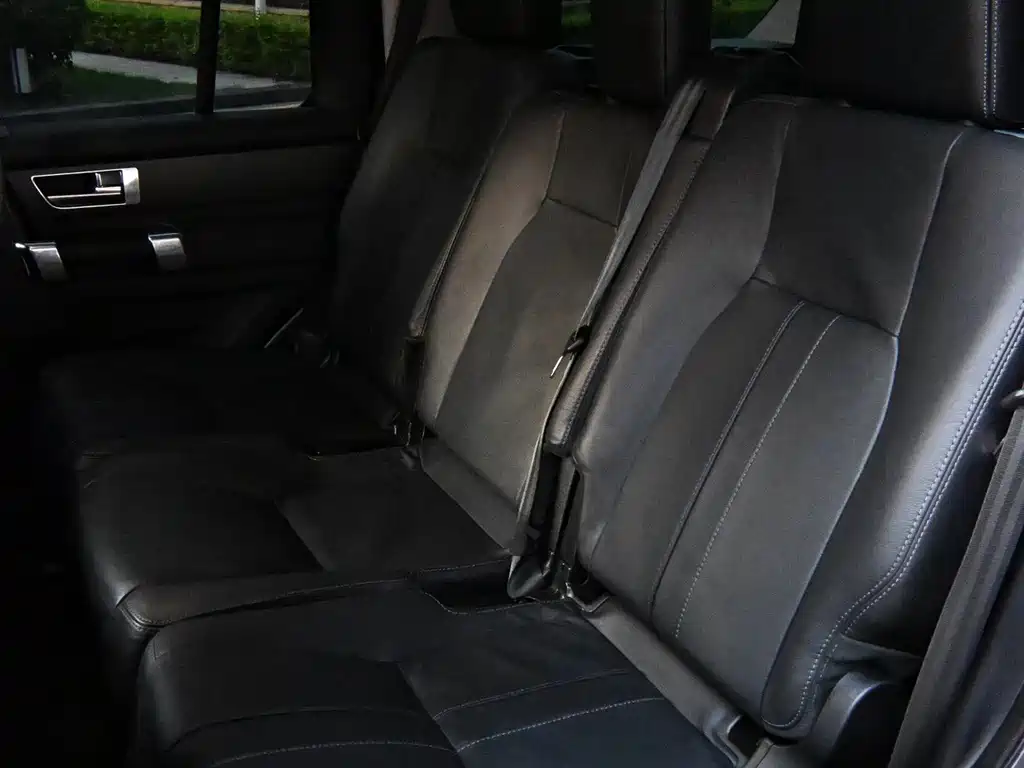 Land Rover Discovery — миниатюра 20