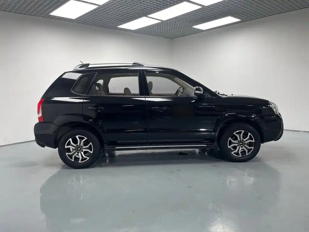 Hyundai Tucson — миниатюра 7