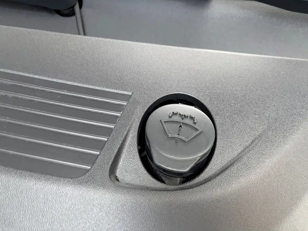 Tesla Model 3 — миниатюра 38