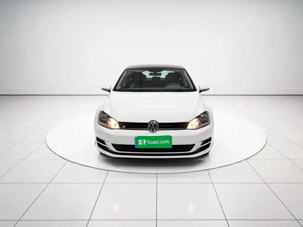 Volkswagen Golf — миниатюра 2