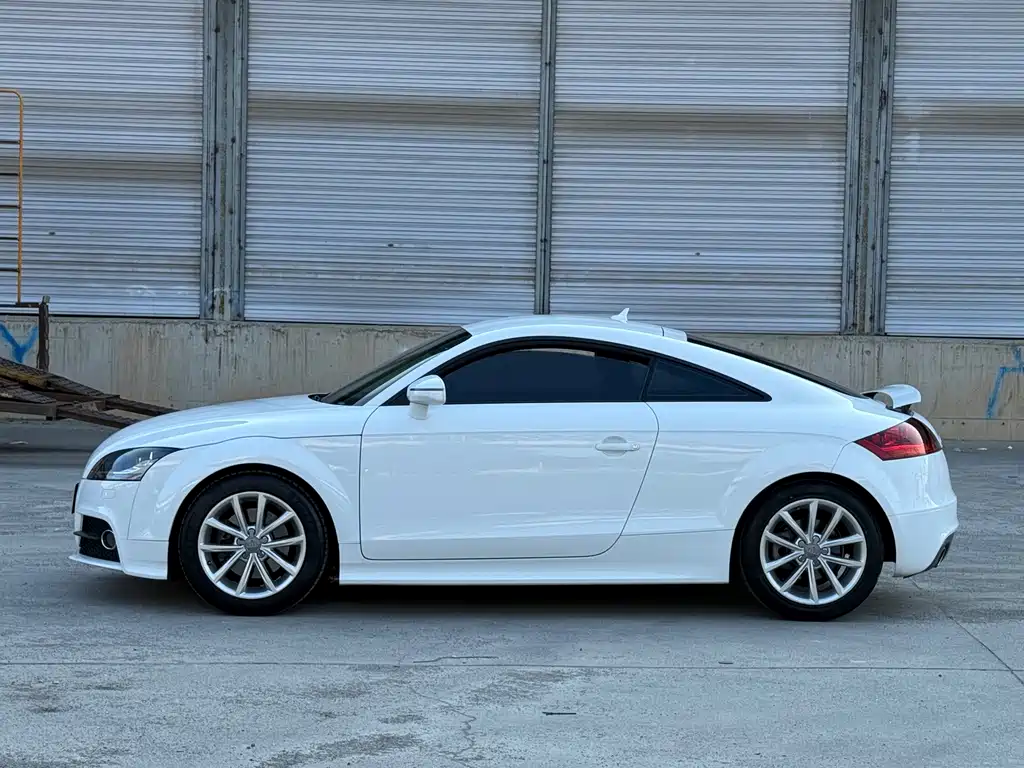 Audi TT — миниатюра 4