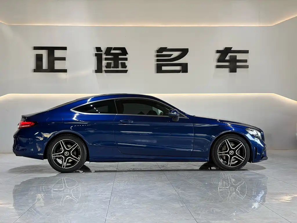 MERCEDES-BENZ C CLASS