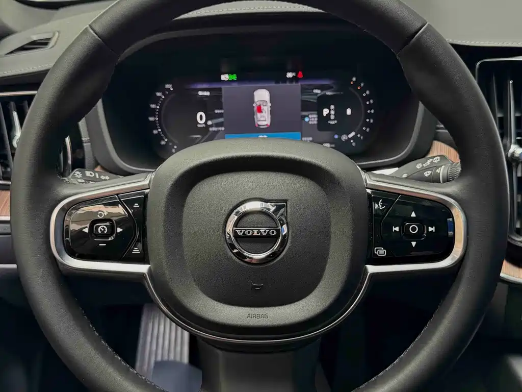 Volvo XC60 — миниатюра 15
