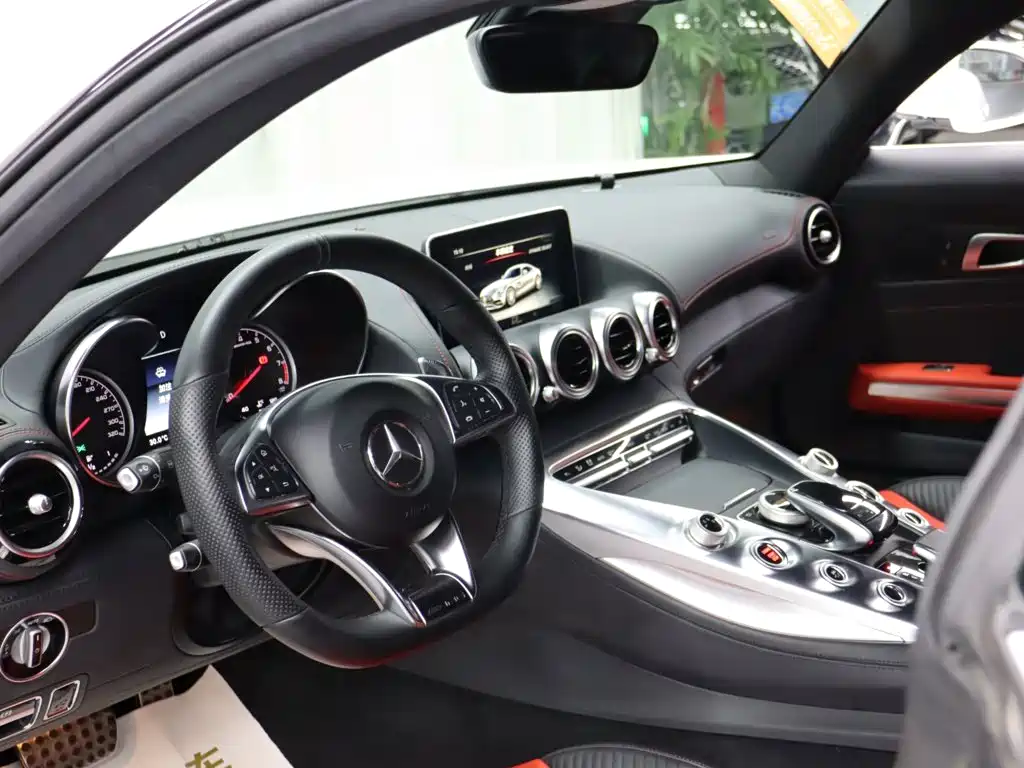 Mercedes-Benz AMG GT — миниатюра 8