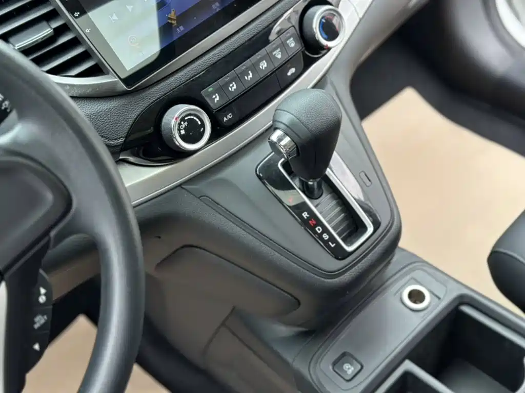 Honda CR-V — миниатюра 17