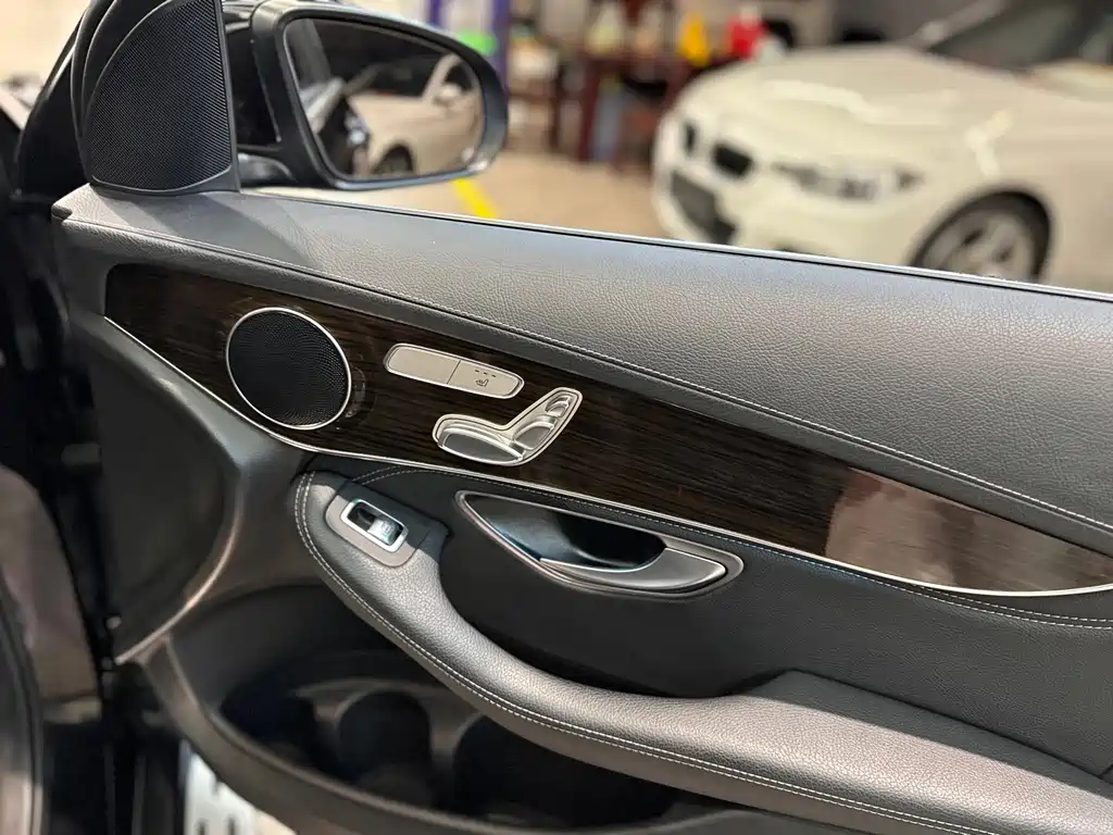 Mercedes-Benz GLC — миниатюра 34