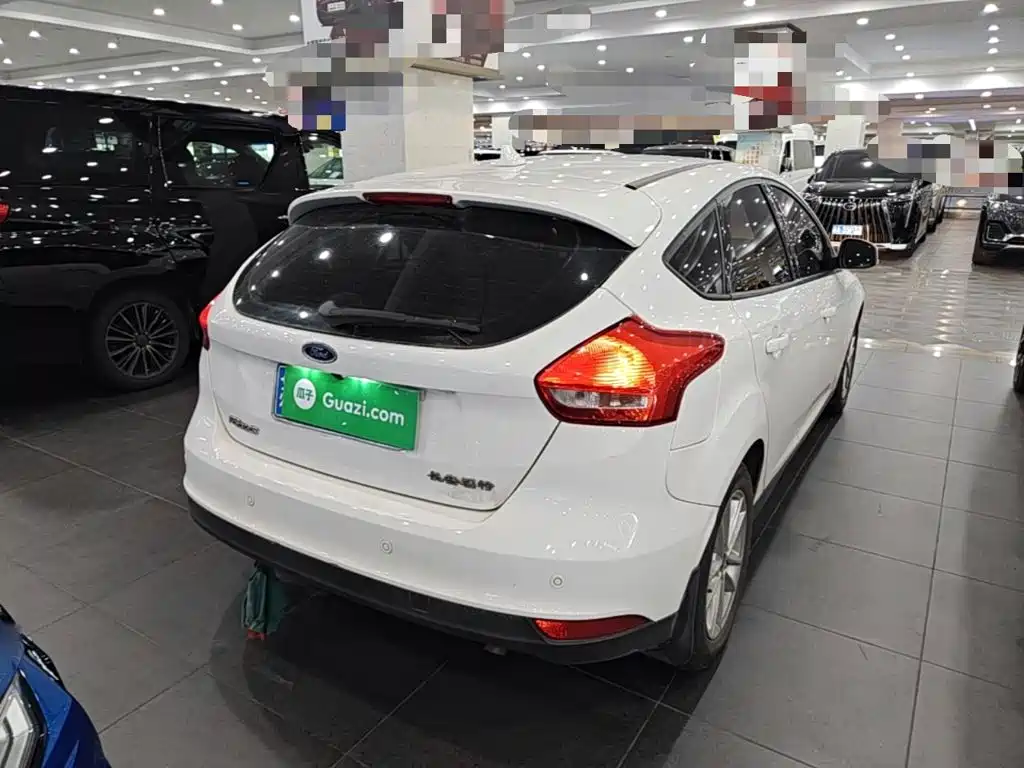 Ford Focus — миниатюра 7