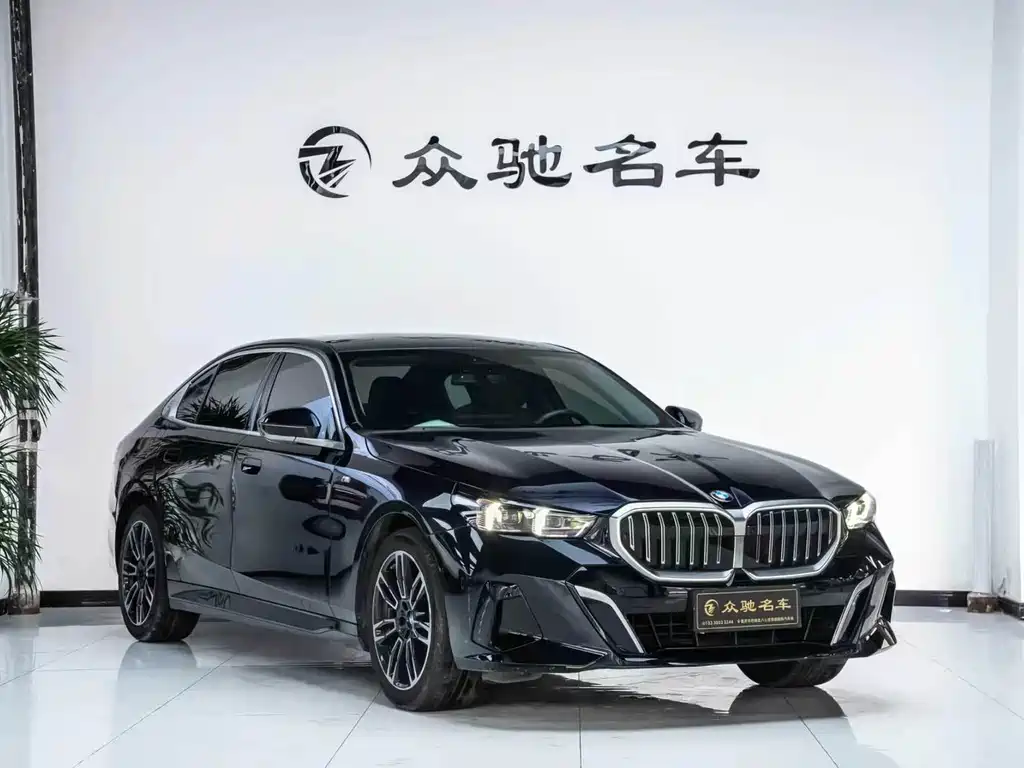 BMW 5 Series 5 2025 530Li Lead M Sport