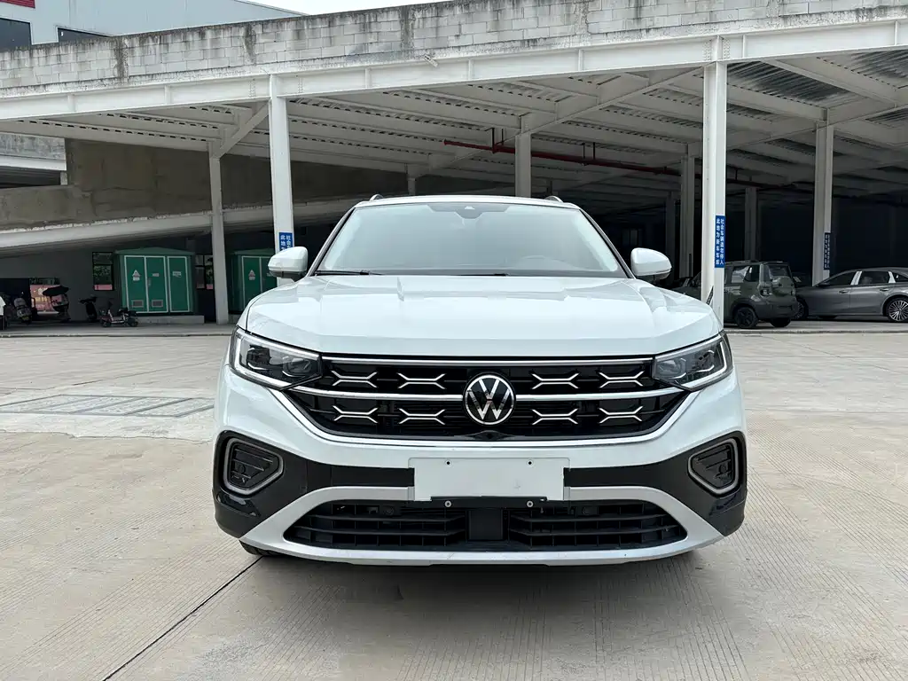 Volkswagen Tayron 2023 300TSI Luxury Plus