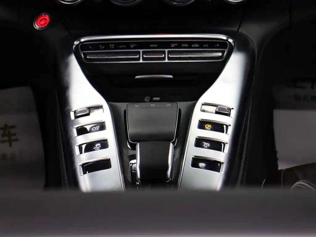 Mercedes-Benz AMG GT — миниатюра 15