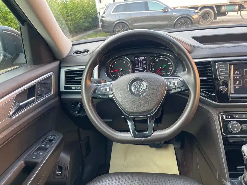 Volkswagen Teramont — миниатюра 15
