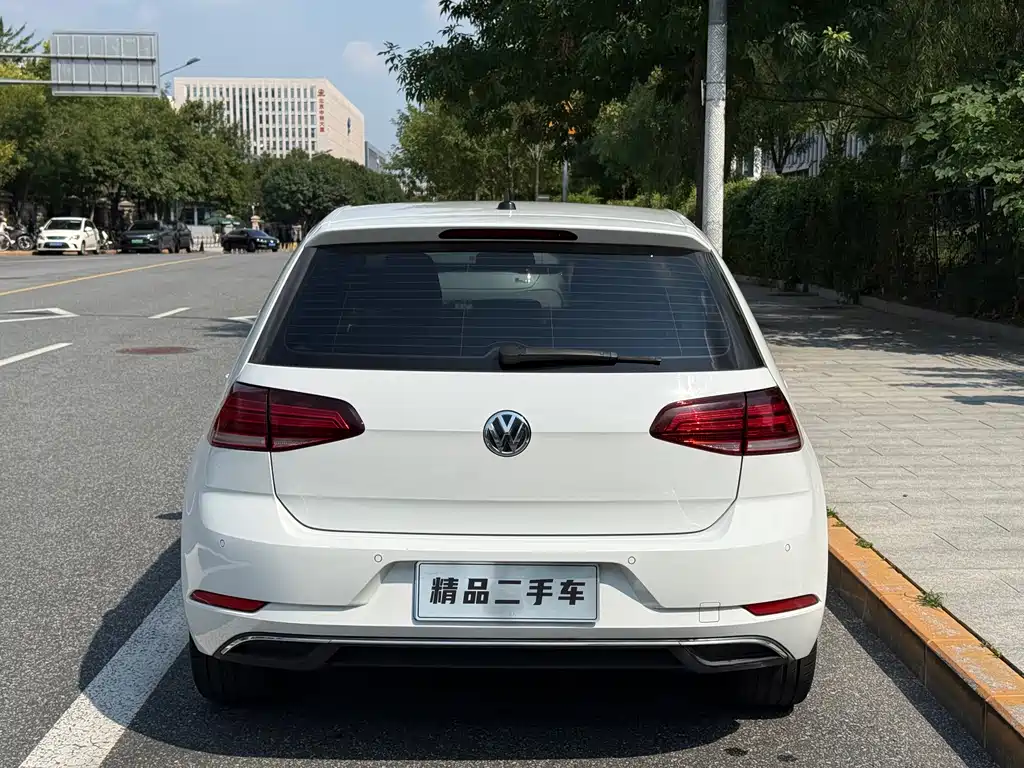 Volkswagen Golf — миниатюра 6