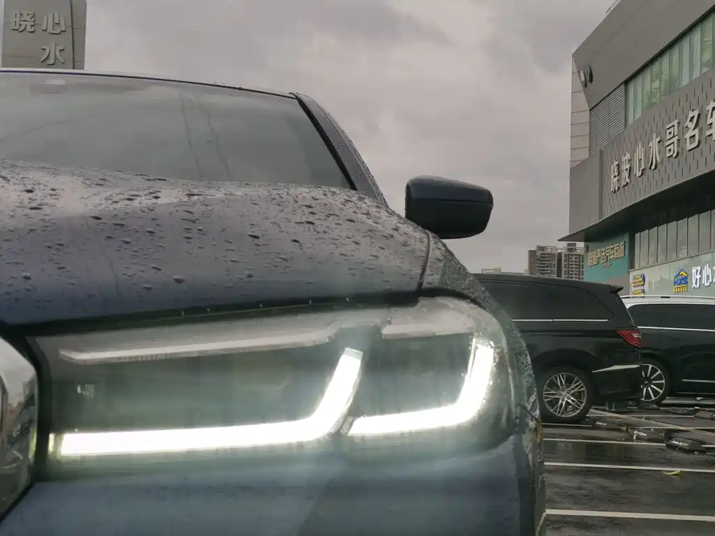 BMW 5 Series (Import) — миниатюра 4