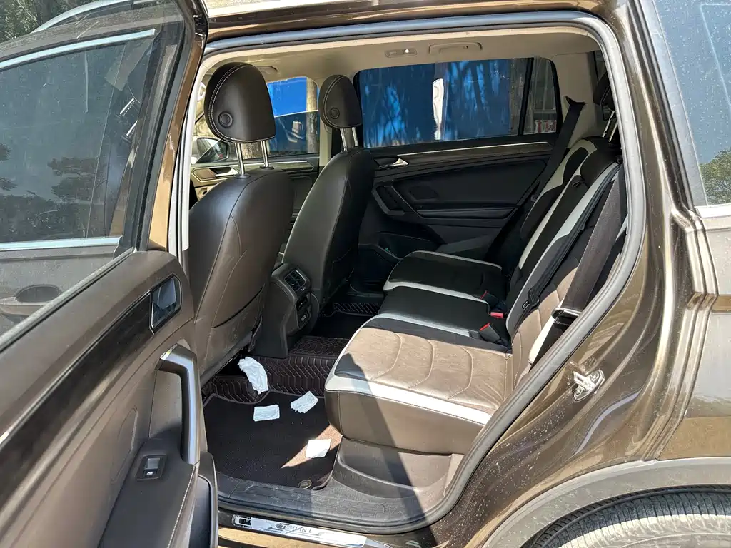 Volkswagen Tiguan L — миниатюра 8