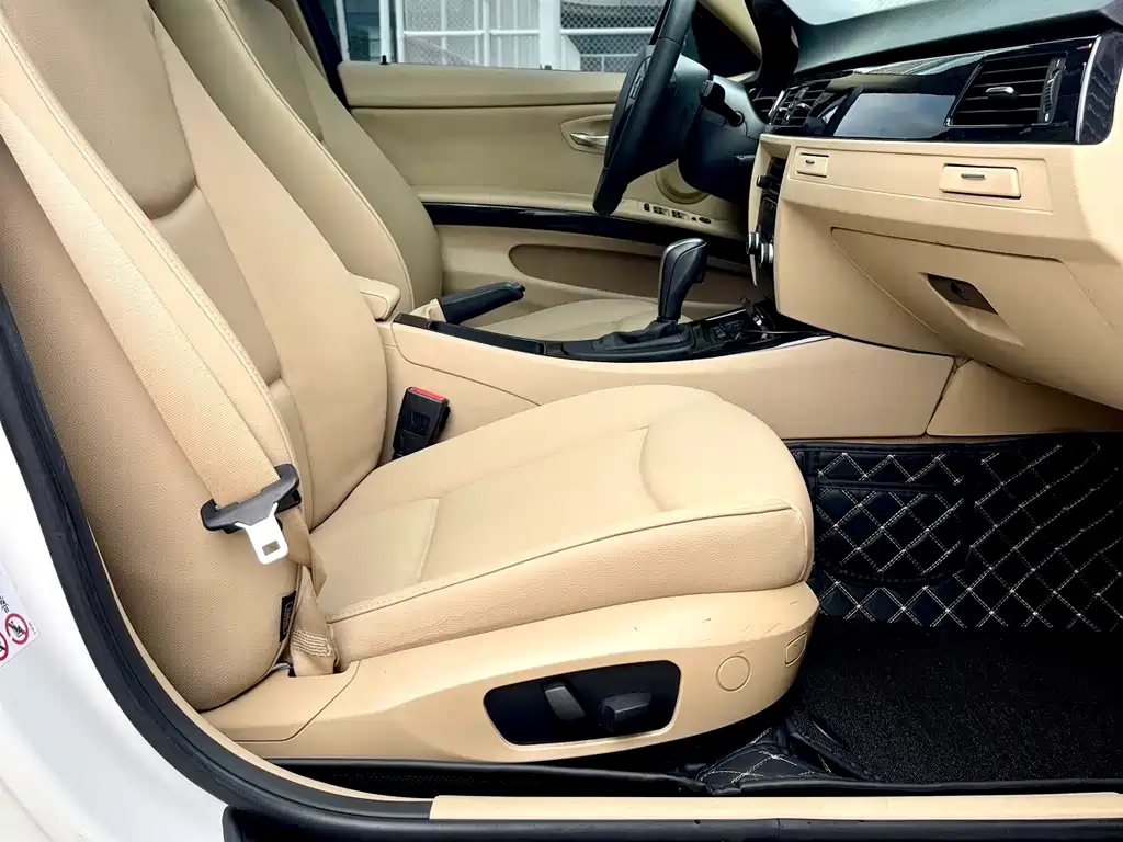 BMW 3 Series — миниатюра 7