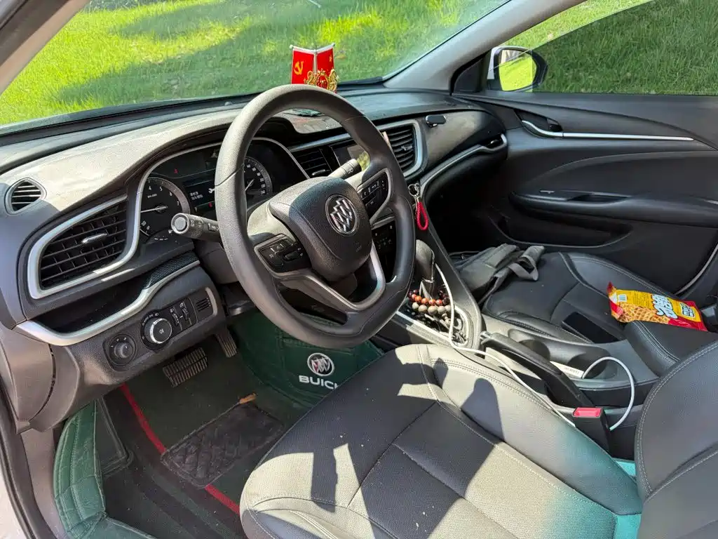 Buick Excelle — миниатюра 7