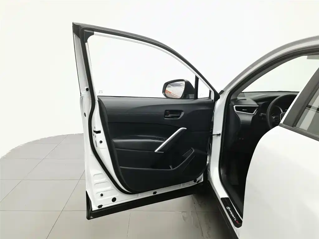 Toyota Frontlander 2022 2.0L CVT Lead