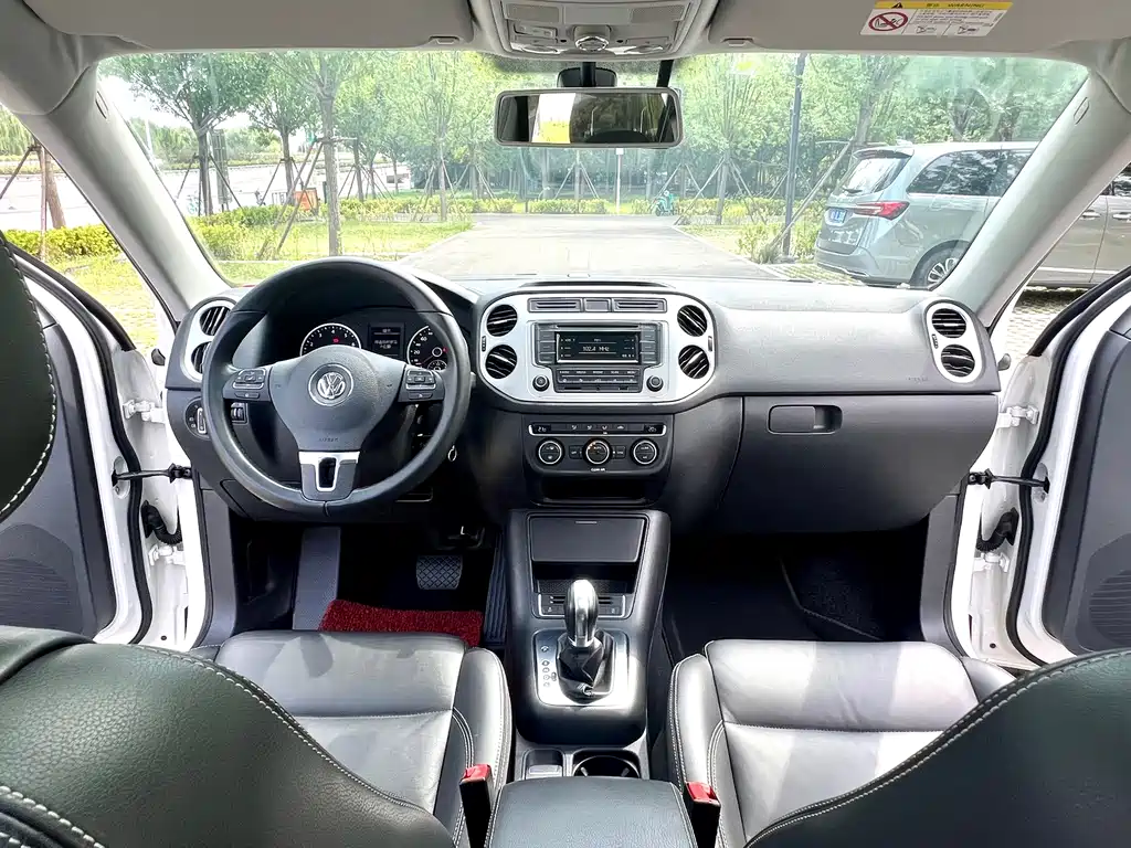 Volkswagen Tiguan — миниатюра 10