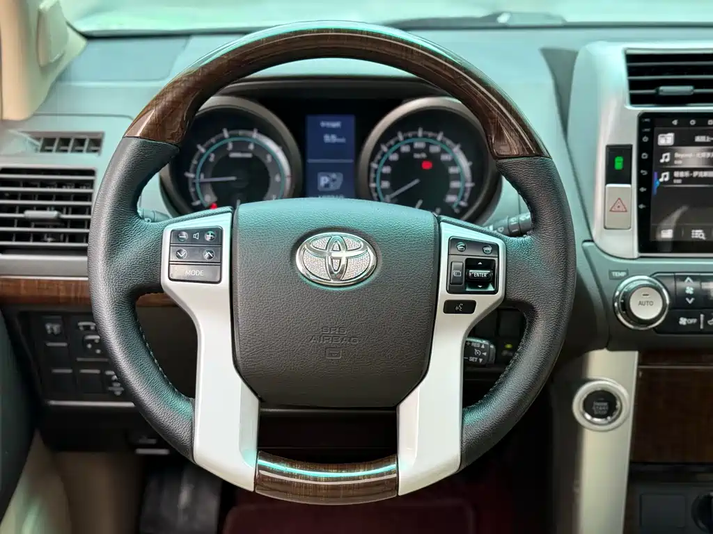 Toyota Land Cruiser Prado 2010 4.0L AT TX-L