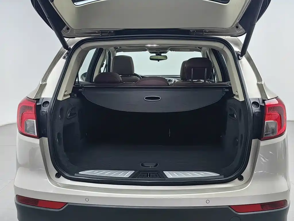 Buick Envision Plus — миниатюра 16