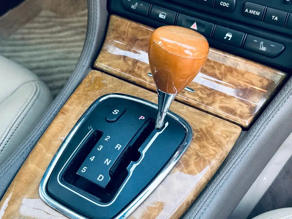 Jaguar S-TYPE — миниатюра 10