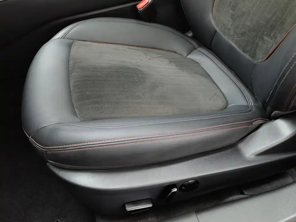 Ford Mondeo — миниатюра 20