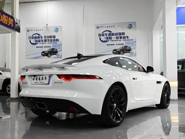 Jaguar F-TYPE — миниатюра 6