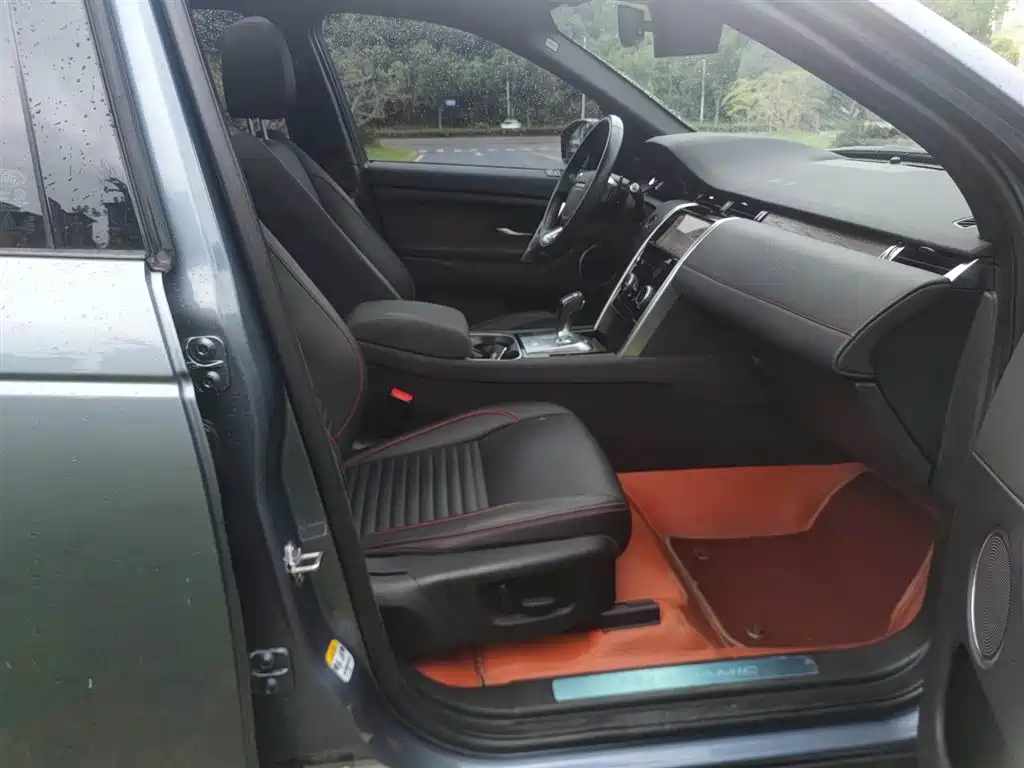 Land Rover Discovery Sport — миниатюра 9