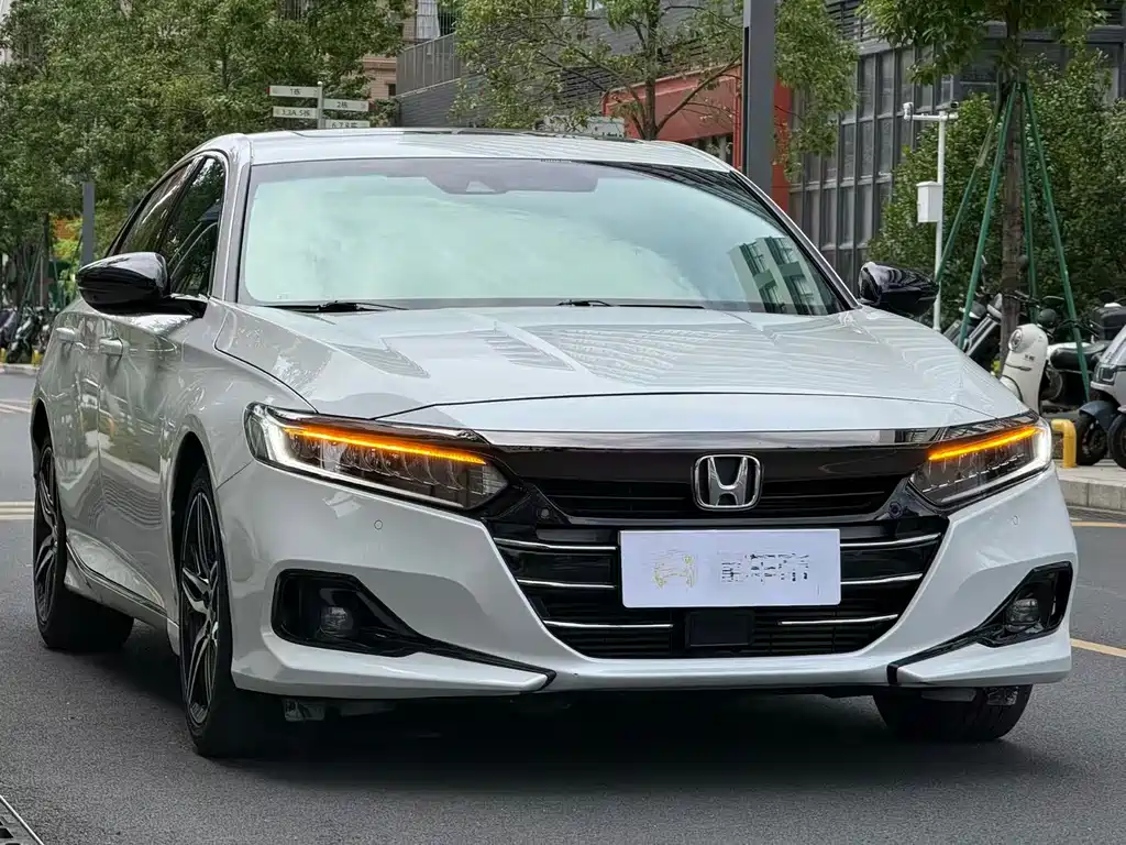 Honda Accord — миниатюра 3