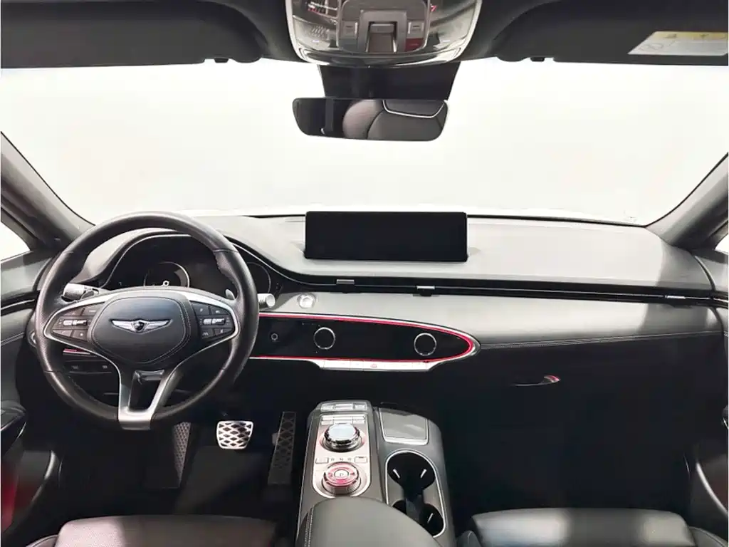 Genesis GV70 — миниатюра 7