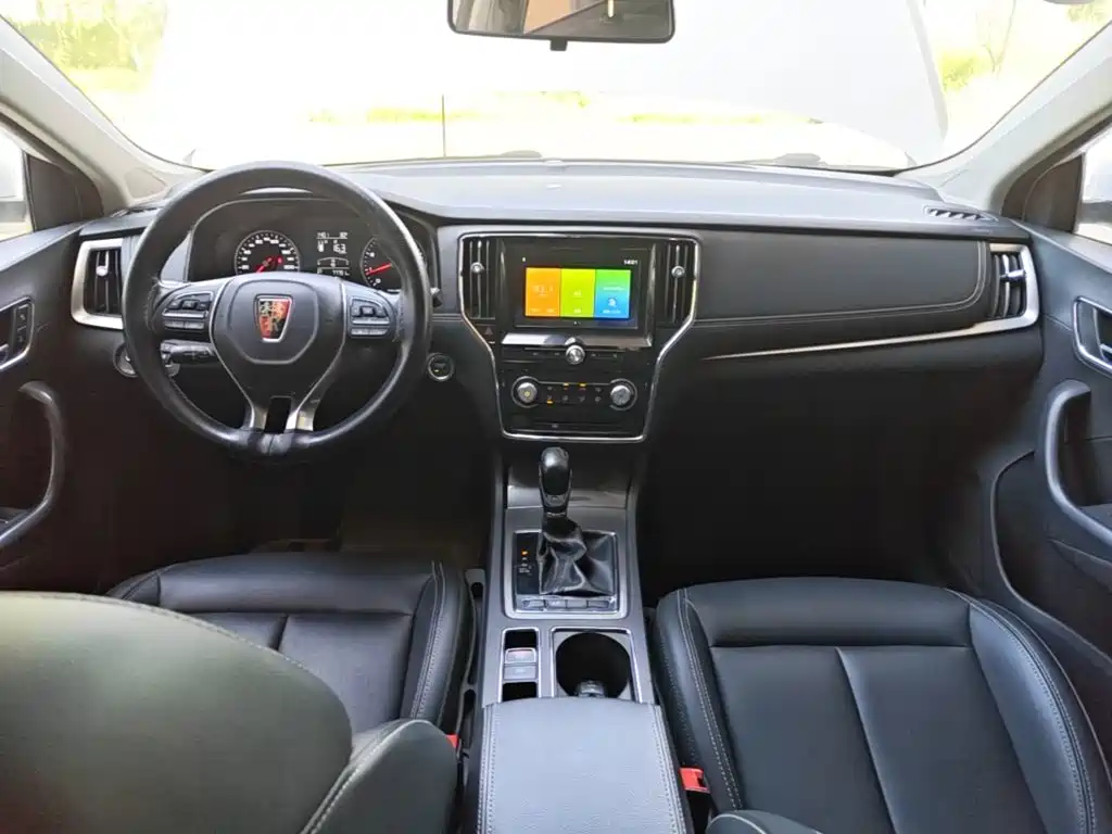 Roewe i6 Classic — миниатюра 10