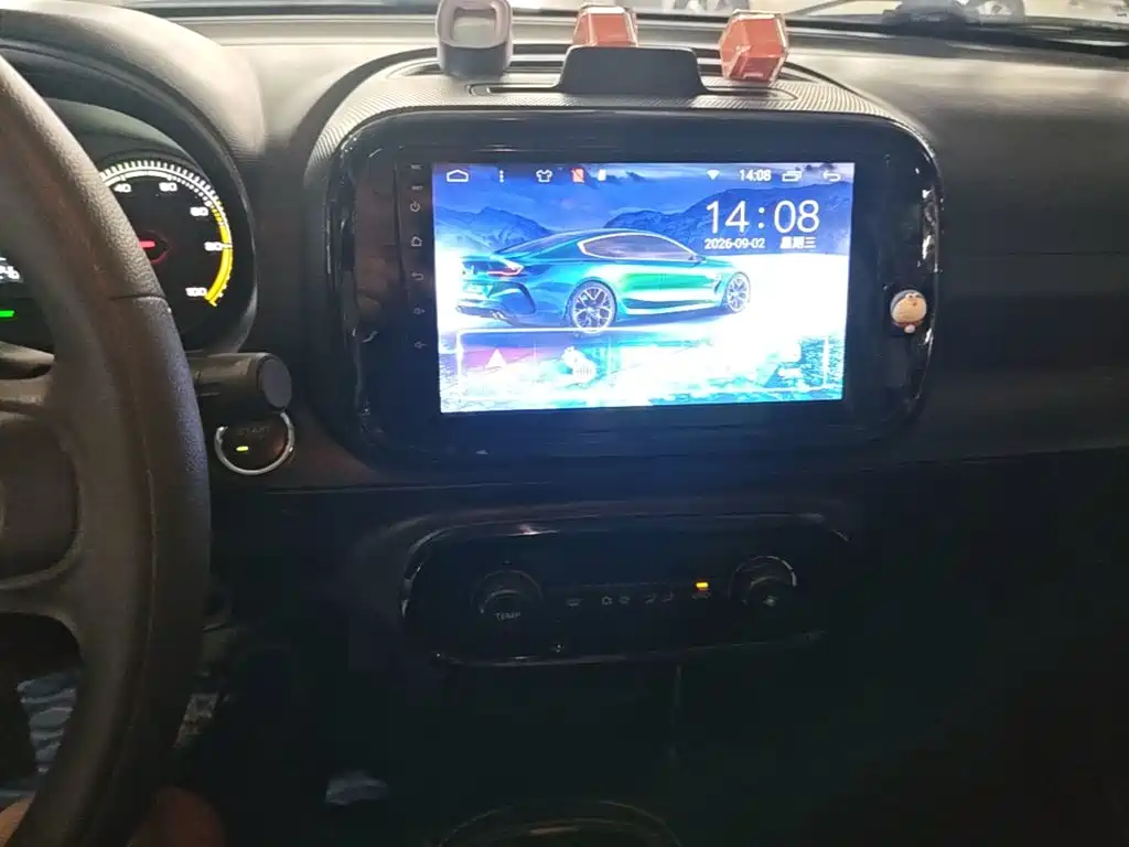 Roewe Clever — миниатюра 13
