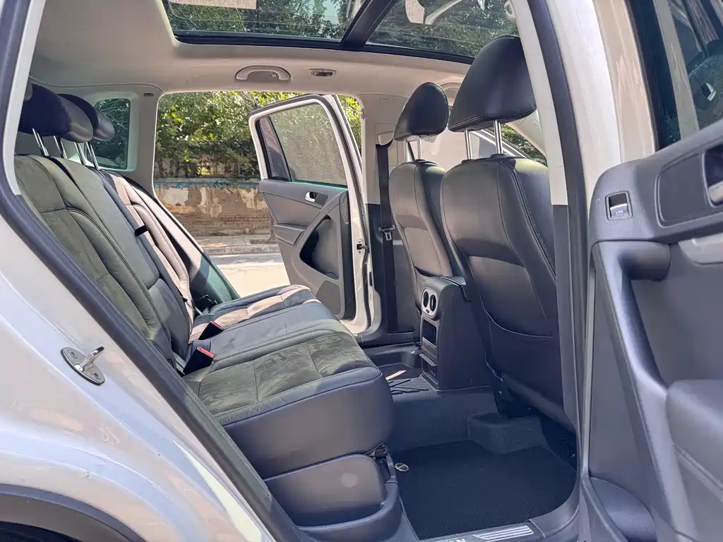 Volkswagen Tiguan — миниатюра 13