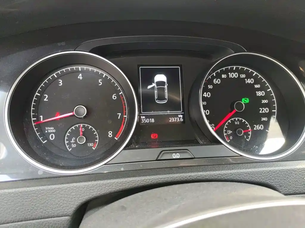 Volkswagen Golf — миниатюра 7