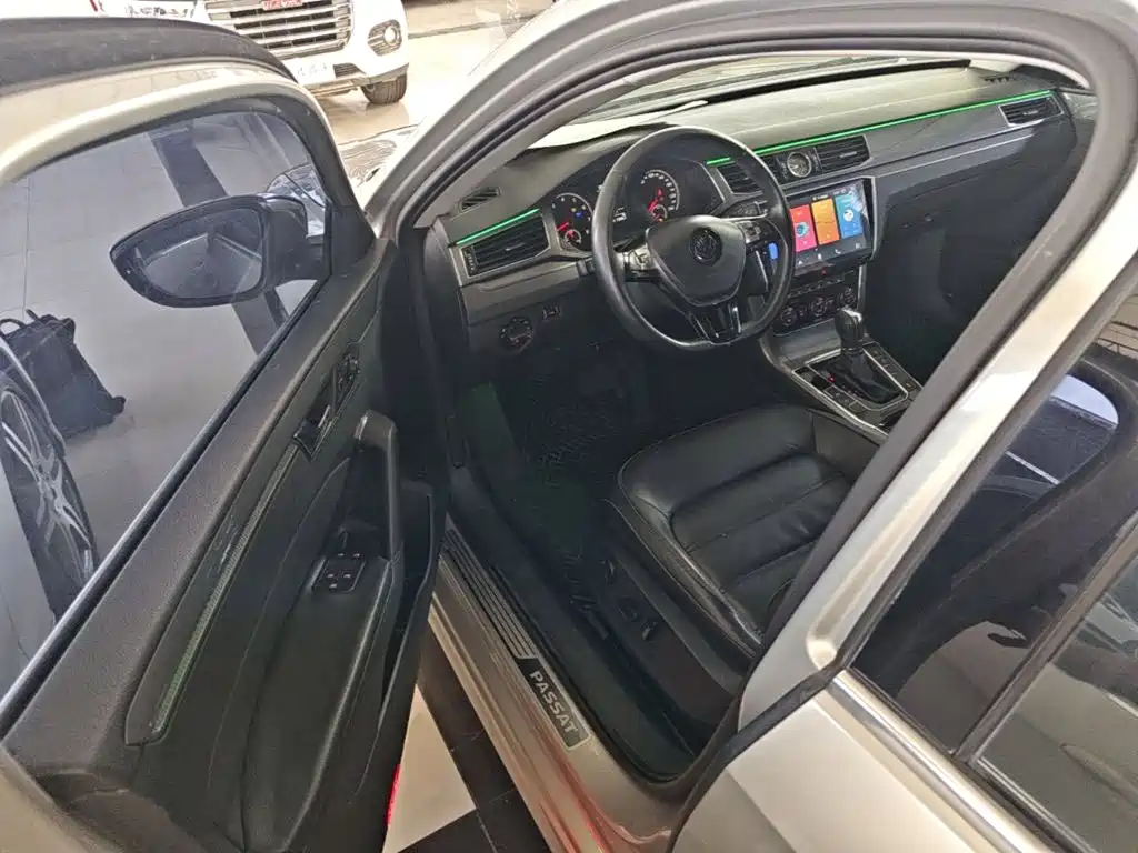 Volkswagen Passat — миниатюра 16